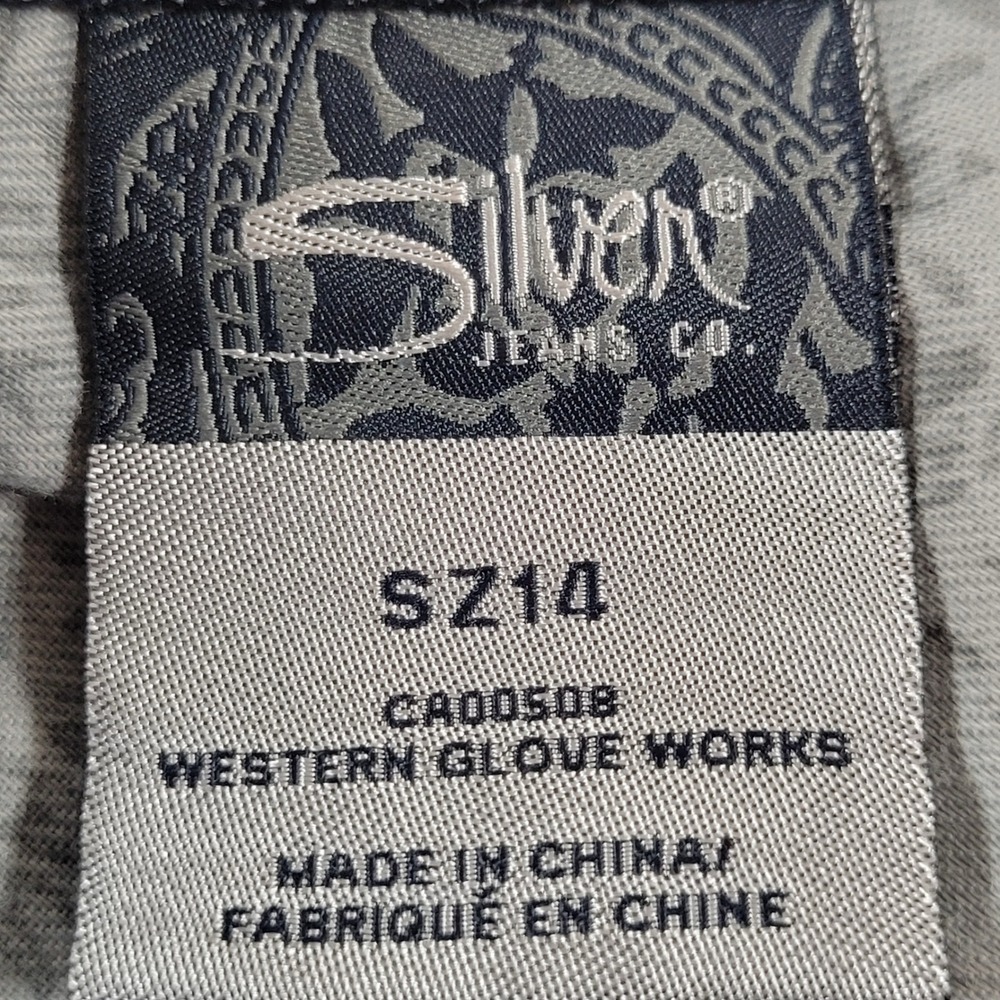 Silver Jean Suki Mid Short Women Size 14 Blue Excellent Dark Wash Distressed - Picture 7 of 9